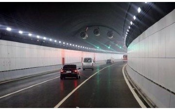 隧道多路調(diào)頻廣播覆蓋系統(tǒng)